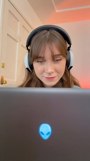 Angelica Trae on Instagram: "The @alienware m18 gaming laptop is top tier 🏆 Grab one and see for yourself! #AlienwarePartner #RTXOn"