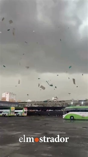 Terminal Sur de Santiago: desprendimiento de estructuras y objetos livianos por los aires