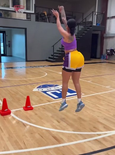 Mulan Hernandez & Stirling Pena: The Basketball Connection