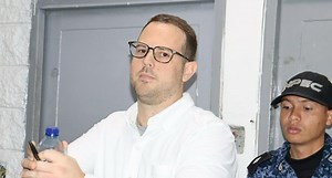 Aplazan juicio contra John Poulos por el feminicidio de su novia Valentina Trespalacios