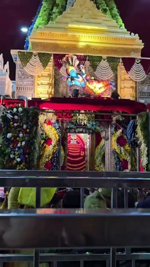 Mere Shyam ki haweli bdi sunder albeli 🙏🏻🙏🏻👏👏🛕🛕🏞️🏞️ #khatushyambhajan #viral #shorts