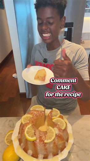 Keto Lemon Blender Cake #cake #keto #dessert #baking #collagen #furtherfood #foodie #ketodiet #yummy