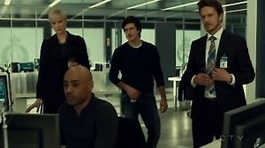 Watch The Listener Season 5 Episode 1 - The Wrong Man