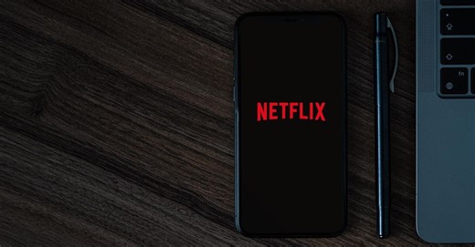 Serialul genial de pe Netflix care a cucerit planeta în iunie 2024. Are un actor de top și o poveste care te ține lipit de televizor