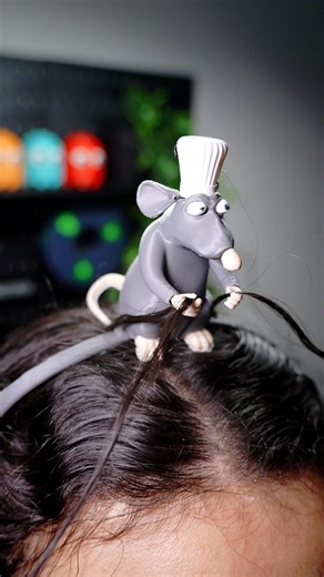 This Tiny Chef Controls Your Hair 🐭👨‍🍳