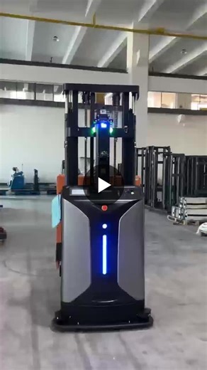 #amr #agv #warehouseautomation #smartlogistics #materialhandling | Connie Tu