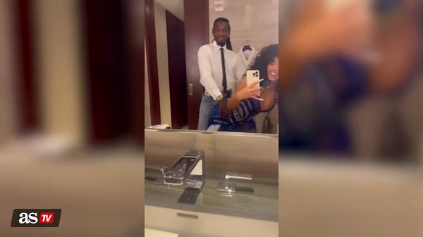Cardi B and Offset go viral for VMA’s bathroom “sex video”