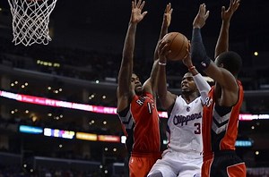 Eternal debate - Man to man defense vs Zone defense in basketball