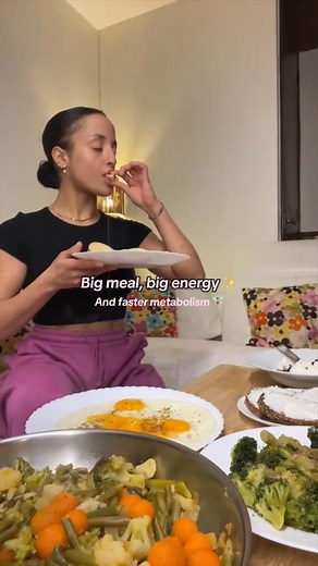 eat to fix your metabolism 栗‍♀️ #humanfooddiet #diet #mukbang #healthymukbang #asmr #ventreplat #metabolism #fixyourmetabolism #intuitiveeating #musculation #Fitness #weightloss #fastmetabolism #eatclean #foodisfuel #whatieatinaday #unejourneedansmonassiette #tca #alimentationintuitive #alimentationsaine #pertedepoids #transformationphysique #mindfuleating | Tutorial Diet | Facebook
