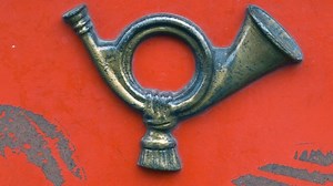 Több száz embert küld el a Magyar Posta