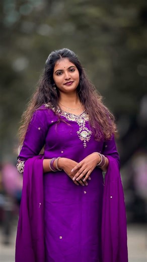 Posing idea 📸 Part - 419 #saree #photoshoo #cinematicphotography