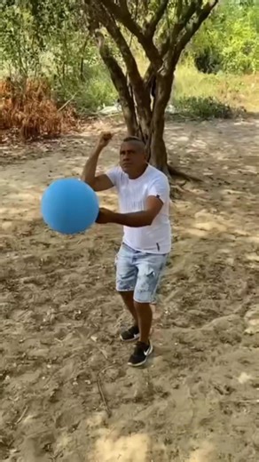 El machetero #humor2026 #RisasGarantizadas #india #videosmundiales #viral. 🌏🌎😜😜😄 | Las vainas del papi chulo