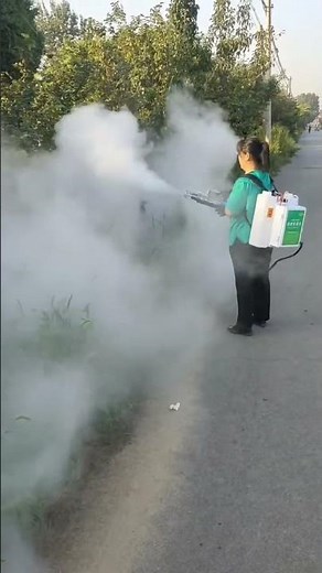 Lightweight Smoke Machine for Outdoor Disinfection & Spraying 🌫️