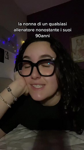 Understanding the Italian Phrase about Aliens and Emotions