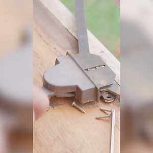 Get just the pieces you need, with none of the hassle. From window operators to door hinges, SWISCO is your go-to for hardware replacement. | SWISCO.COM