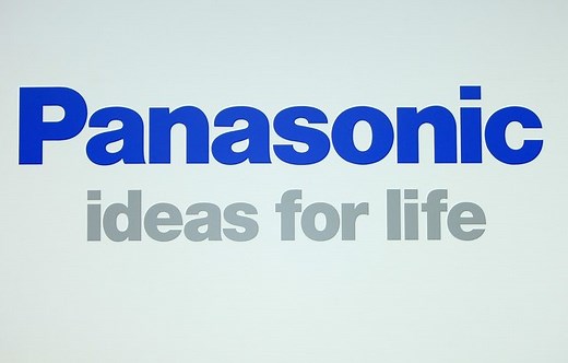 How to Do Three-Way Calling on a Panasonic Cordless Phone | Techwalla