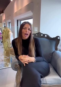 10K views · 107 reactions | Découvrez Marine notre community manager et modèle photo  #philmode #philmodeshop #philmodelovers #team #belgium #shop #model #communication #community | Philmode | Facebook