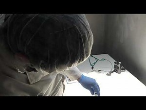 uso y manejo de un matraz aforado y probeta (material volumétrico de laboratorio).