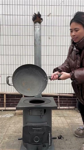 69-pound enlarged and thickened gasifier for heating and cooking gasifier ruralgassing#Warm