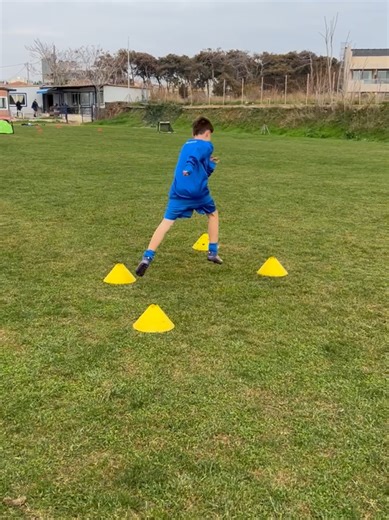 Small Group Training #ακαδημια_ποδοσφαιρου #ethnikosalexandroupolis #evros #alexandroupoli #personalfootballcoach