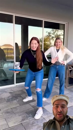 Try not to drop challenge #dance #cute #goodthing #ilovegadgets #foodchallenge #peanutpuffs #shorts