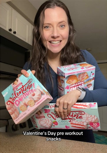 Rachel | Fitness Coach on TikTok