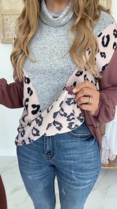 𝔼𝕩𝕡𝕒𝕟𝕕 𝕪𝕠𝕦𝕣 𝕤𝕥𝕪𝕝𝕖 𝕨𝕚𝕥𝕙 𝕥𝕙𝕚𝕤 𝕥𝕦𝕣𝕥𝕝𝕖 𝕟𝕖𝕔𝕜! 🧡 𝔽𝕦𝕝𝕝 𝕆𝕗 𝕊𝕦𝕣𝕡𝕣𝕚𝕤𝕖𝕤 𝕋𝕦𝕣𝕥𝕝𝕖 ℕ𝕖𝕔𝕜 𝕋𝕠𝕡 (ℝ𝕦𝕤𝕥/ℍ𝕖𝕒𝕥𝕙𝕖𝕣 𝔾𝕣𝕖𝕪) 𝙎𝙃𝙊𝙋 𝙃𝙀𝙍𝙀--> https://nanamacs.com/products/full-of-surprises-turtle-neck-top-rust-heather-grey ⬇️ 𝗧𝗔𝗣 𝗧𝗛𝗘 𝗣𝗥𝗢𝗗𝗨𝗖𝗧 𝗧𝗢 𝗦𝗛𝗢𝗣 ⬇️ | Nana Macs