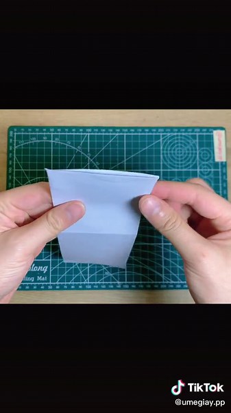Dành cho team không có băng dính nè | Cách gấp ví không cần băng dính 🤩 #umegiay #paperwallet #LearnOnTikTok