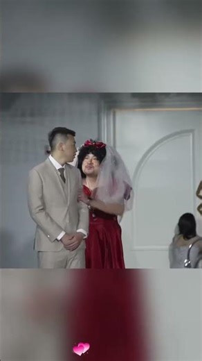 The best man dressed up as the bride 👰‍♀️ #funny #funnyvideos #fyp #tiktok #foryou