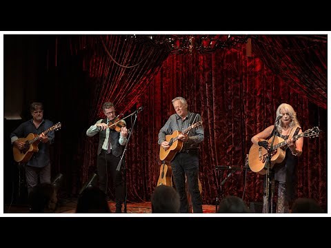 For No One (from Accomplice LIVE!) | Collaborations l Tommy Emmanuel with Emmylou Harris