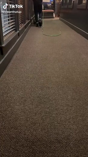 Effective Commercial Carpet Cleaning Tips