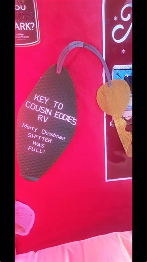 Pittsburgh's largest Christmas Pop Up Bar is opening this Friday! 🎄 The Yard Presents: A Reel Christmas Bar! 🎬✨ Step inside 2 FLOORS and 3 BARS of nonstop holiday cheer — where your favorite Christmas movie classics come to life! 📍 Located in Market Square 🎅 Soft Opening Weekend: Friday, November 14th & Saturday, November 15th | 6PM – Midnight 🎁 Official Grand Opening: Friday, November 21st 🎄 Open 7 Days a Week through the end of the year! 🕕 Hours: • Monday – Wednesday: 4PM – 11PM • Thurs