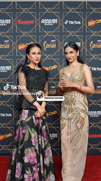 Mamya Shahjafar Shines at Hum TV Awards 2025