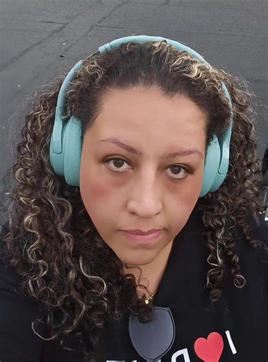 Devorah Harris (@devorahh)’s videos with Circus Psycho - Diggy Graves