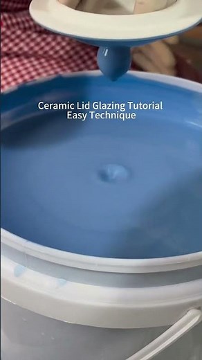 How to Glaze a Ceramic Lid? #Ceramics #PotteryLover #SatisfyingVideo #ASMRPottery #shorts