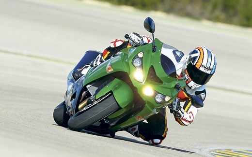 KAWASAKI ZZR1400 (2012 - 2020) Review
