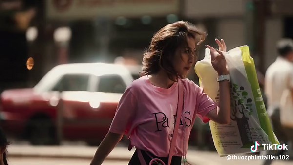 Exploring Hong Kong Through the 90s Documentary Footage