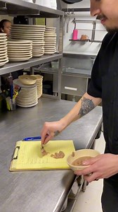Pidele algo a nuestro chef, y rapidamente y delcioso lo tendras 👨‍🍳😅 #fronteraeptx | Frontera Mexican Restaurant