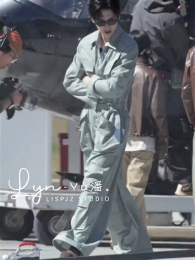 Liu Yuning Filming for Wow The World in Queenstown