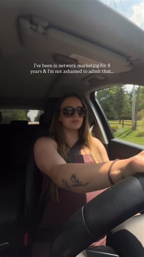 JAMIE FOSTER | Wellness Mom on Instagram: "1. I’ve sent the most cringe messages😆 Ya live and ya learn. As long as your heart is in the right place & you’re willing to change moving forward, it’s not gonna kill your biz lol 2. I’ve promoted to the top of the company & then went backwards. Everyone is sooo scared of this and thinks this is where it’s “not sustainable” as if your average brick and mortar businesses don’t have setbacks💀 It’s a learning curve, not the end of the road. 3. I had to