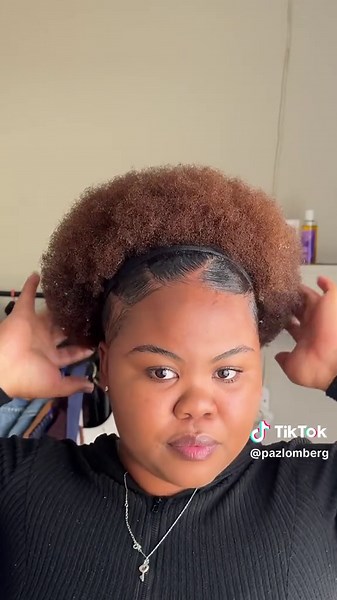Tried a lil something, how do you guys feel about it? 🦋🦋 #pazneelomberg #naturalhairstyles #naturalhair #type4naturalhair