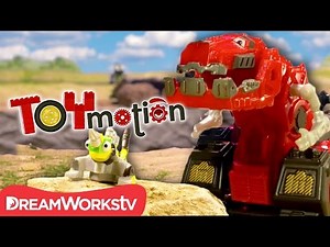 Dinotrux vs. D-Structs in Stop Motion I TOYMOTION