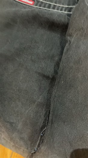 MSM Store 🥶 on Instagram: "😍😍😍 #baggy #jeans Ostras mi pie#y2k#surfwear #y2kchile #jnco#jncochile #grail#vintage#southpole#jessepinkman#carhartt #tapout #dickies #affliction #quiksilver #billabong #mmaelite #swag #2000s #edhardy"