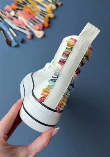 Handmade Canvas Shoes: DIY Creativity and Embroidery