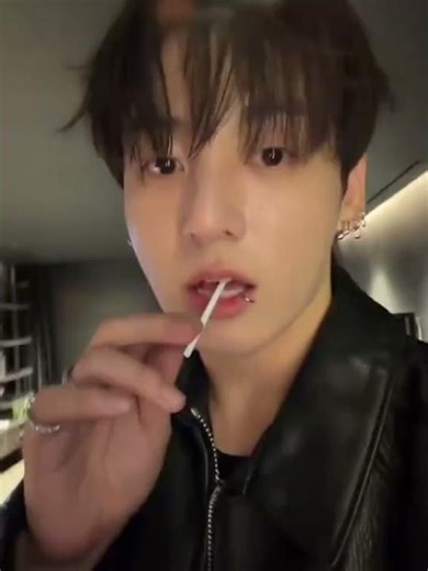 Is it just me, or is 2018 Jungkook making a comeback #riversidefanfictions #BTS #JK #Kpop Edits