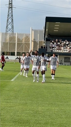 Douglas Luiz’ goal vs OGC Nice 🔥