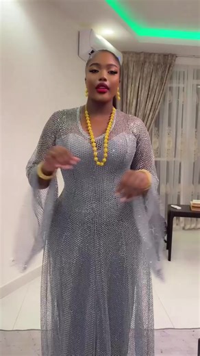 Vidéos de khadimndiaye1300 (@bambadesign4) avec son original - Mia Guisse