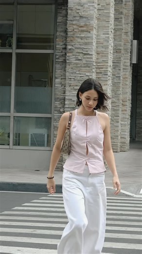 CC CANLAS on Instagram: "busy but make it chic. work days w @mango 💖"