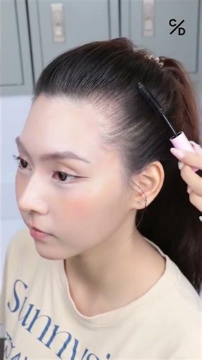 Tired of frizzy flyaways ruining your sleek hairstyle?