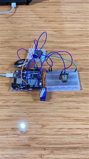 Uploading thoughts | Engineering | Electronics on Instagram: "Open Door Automatically when GAS has been detected INDOORS #arduino #rfid #dfplayermini #electronics #engineering tech technology arduinoprogramming uploadideaswithitamar"